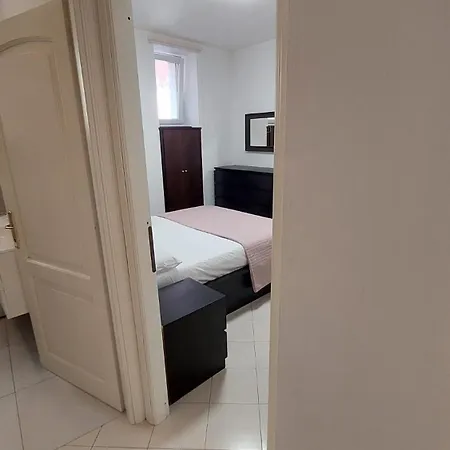 Apartment Da A Landa Nel Centro Storico Ad Un Passo Dal Mare