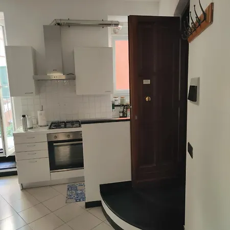 Da A Landa Nel Centro Storico Ad Un Passo Dal Mare Apartment
