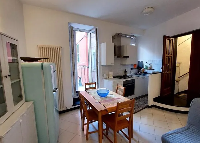 Da A Landa Nel Centro Storico Ad Un Passo Dal Mare